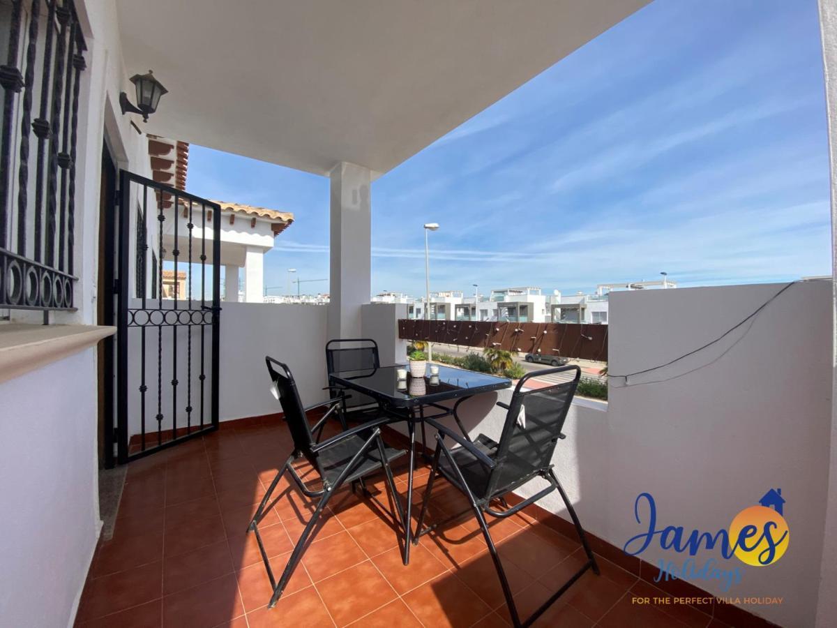 La Cinuelica, R3 1St Floor Apartment Com Pool L129 托雷维耶哈 外观 照片